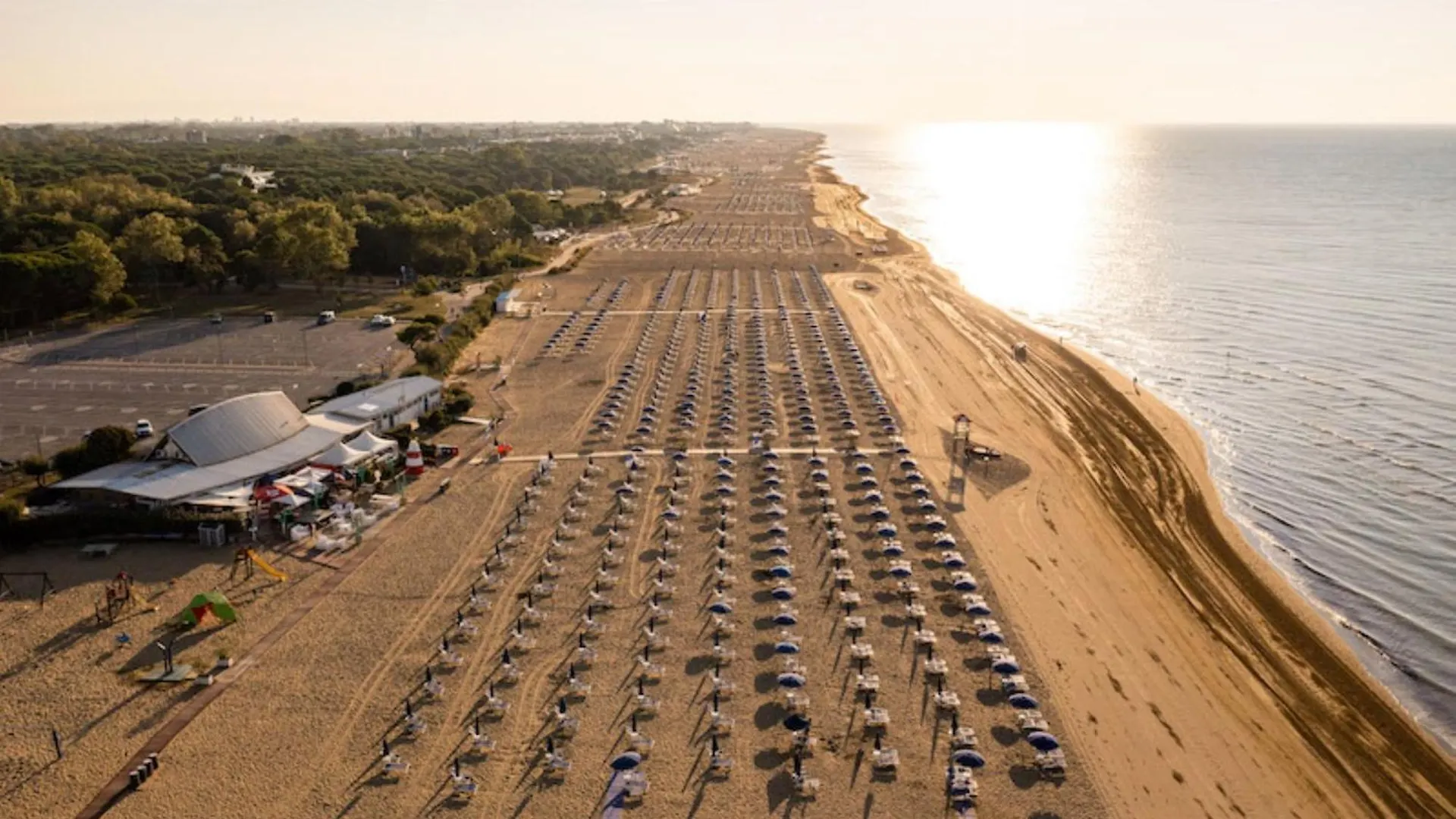 Seaside Serenity In Our 1 Bedroom Apartment Bibione Italia